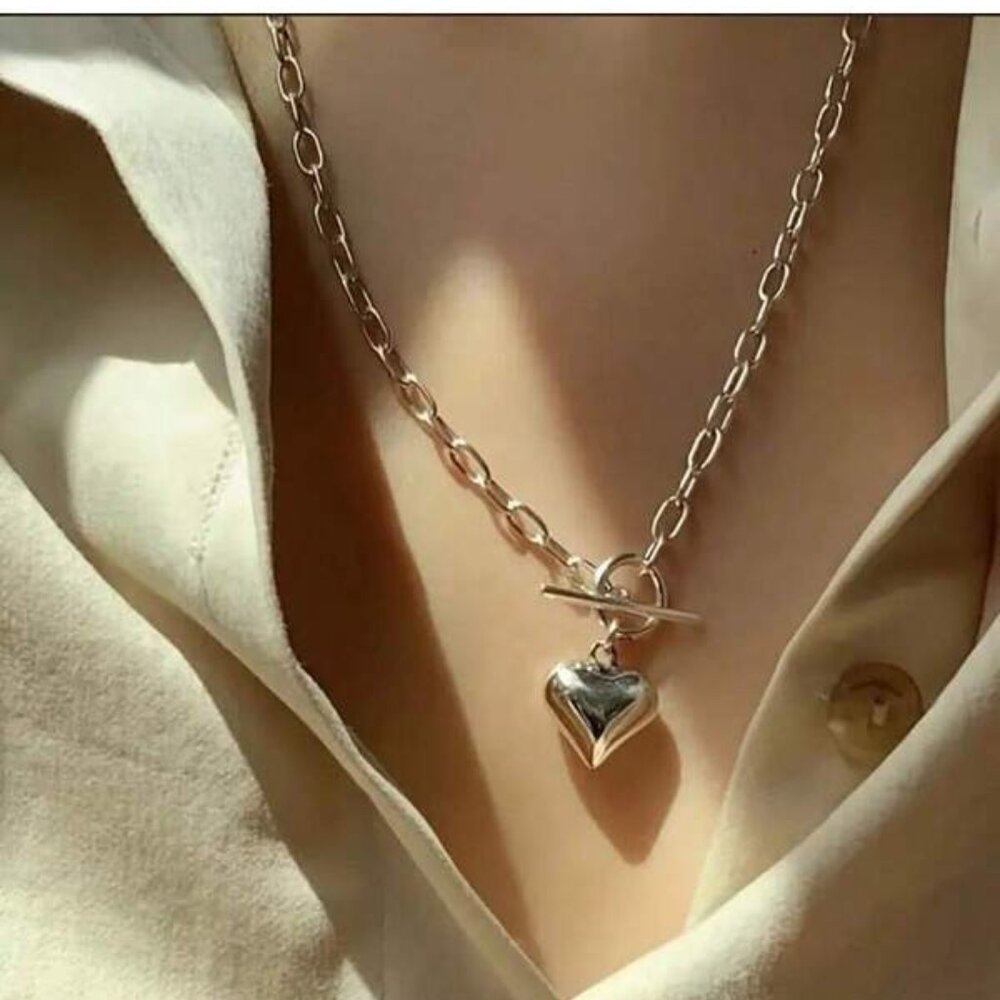 Cute Silver Necklace with Heart Pendant